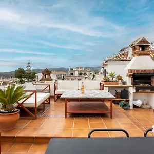 https://malagasuite-mijas-golf-paradise.es-andalucia.com